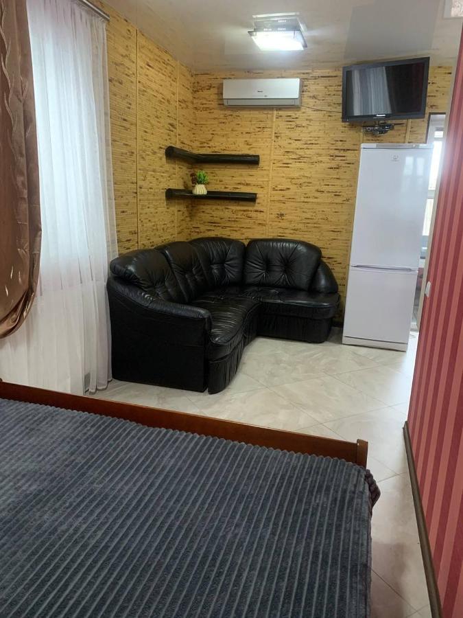 Na Bukovinskoy Guest House Charkiw Exterior foto